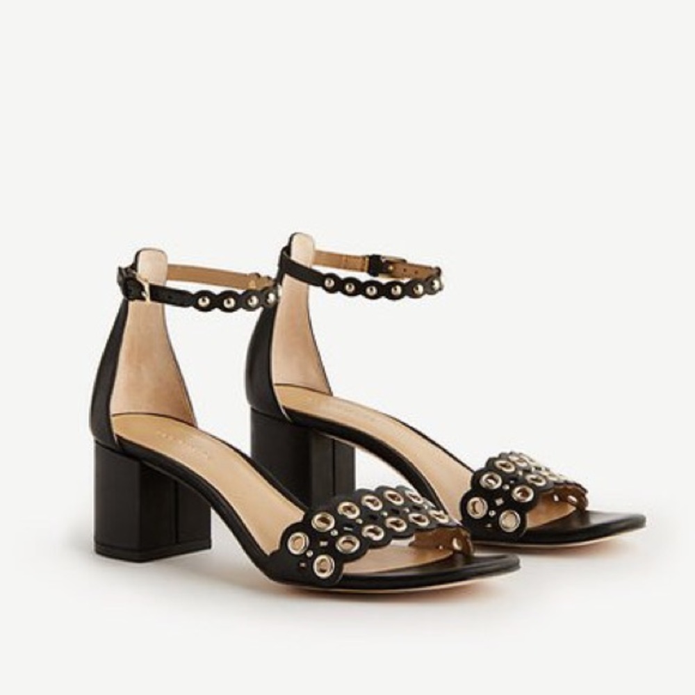 Ann Taylor Mika grommet sandal
